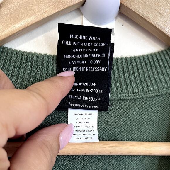 Studio Ghibli My Neighbor Totoro Panel Womens Cardigan Sweater Size M Mushroom - Picture 9 of 9